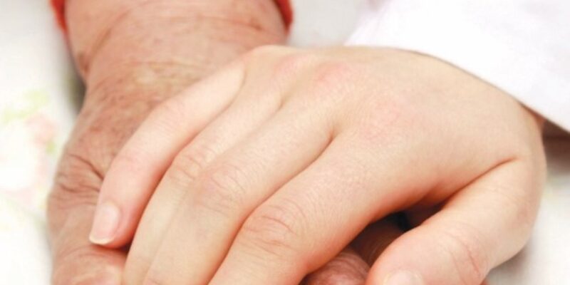 Chemo ကုထုံး စတင်ခံယူသူများတွင် ခံစားရနိုင်သည့်ဘေးထွက်ဆိုးကျိုးများ။